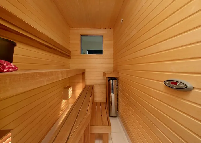 Lootsi With Sauna, Next To Old Town, Center, Port *