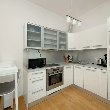 Apartment Lootsi With Sauna, Next To Old Town, Center, Port Tallinn
