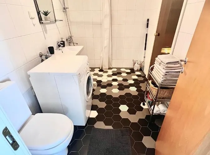 Lootsi With Sauna, Next To Old Town, Center, Port アパート *