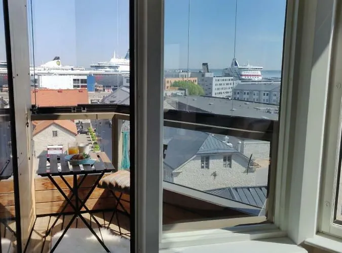 Lootsi With Sauna, Next To Old Town, Center, Port *